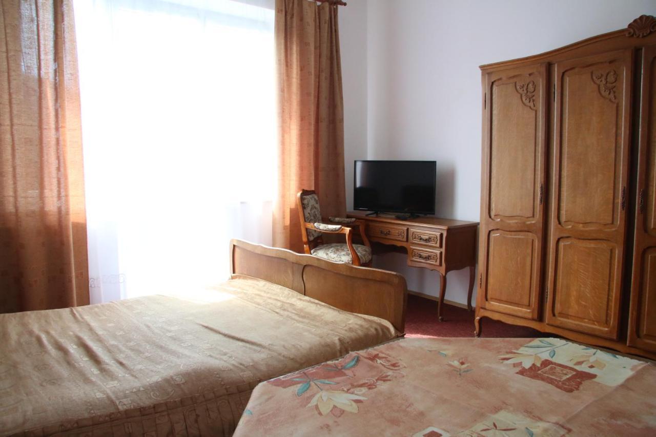Bed and Breakfast Domy Wczasowe Tryumfy Крыница-Здруй Экстерьер фото